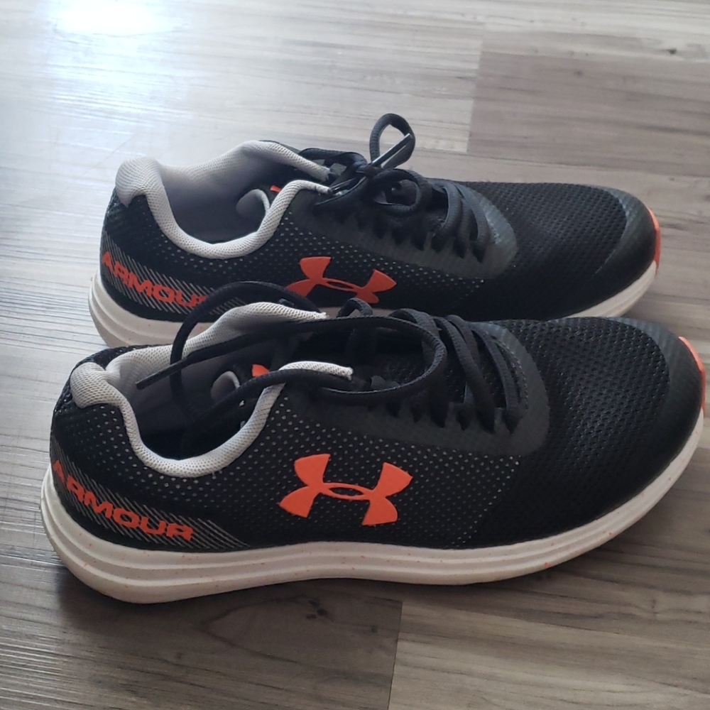 Boys under armour shoes